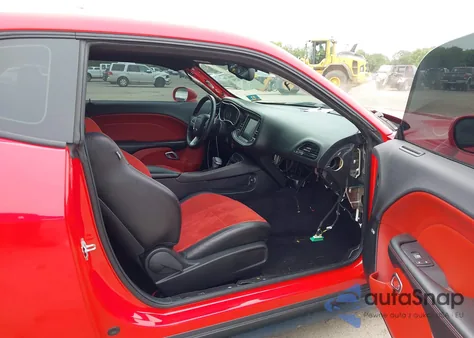 2016 Dodge Challenger R/T Scat Pack from USA, damaged, VIN 2C3CDZFJXGH209990